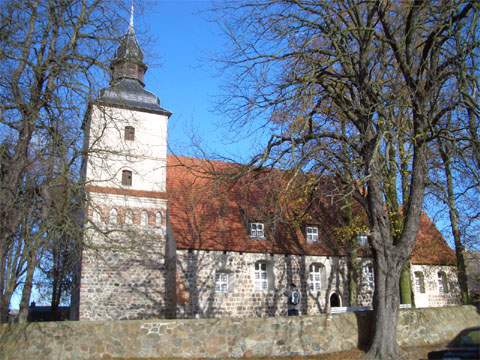 Lynonel Feininger-Motiv: Die Dorfkirche von Benz auf der Insel Usedom.