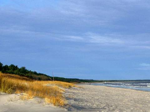 Trüber Dezember? Wunderbare klare, warme Farben am Ostseestrand von Trassenheide.