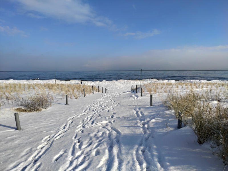 Ostseestrand von Kölpinsee: Im Sommer ein Ort des Badens und Sonnens.