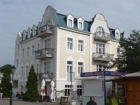 Bädervilla an der Strandpromenade des Ostseebades Misdroy: Der Immobilienboom in Westpolen lockt Kapital an.