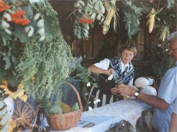Loddiner Erntefest 1999: Feiern bis in den Morgen.