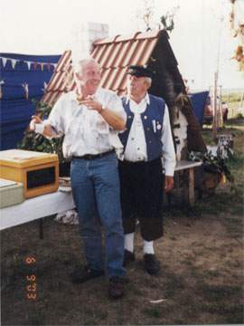 Tradition auf Usedom: Das Loddiner Erntefest 2003.