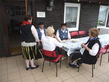 Traditionelles Loddiner Erntefest 2008: Umzug und Fest am Achterwasserhafen.