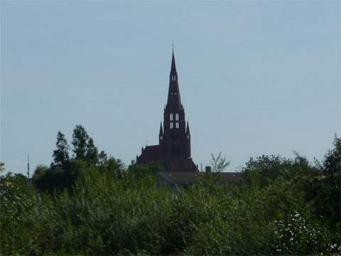 Ehemalige Hansestadt Demmin an der Peene: Die beeindrucke Bartolomaeikirche von Demmin.